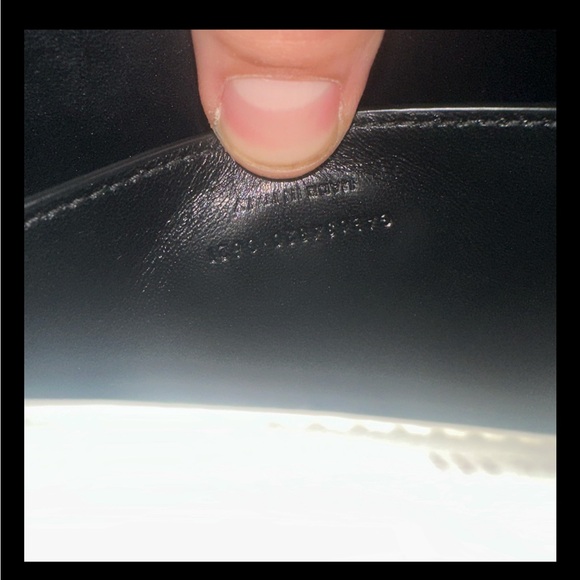 Saint Laurent tweed Cream Chain Shoulder Bag - Picture 11 of 11